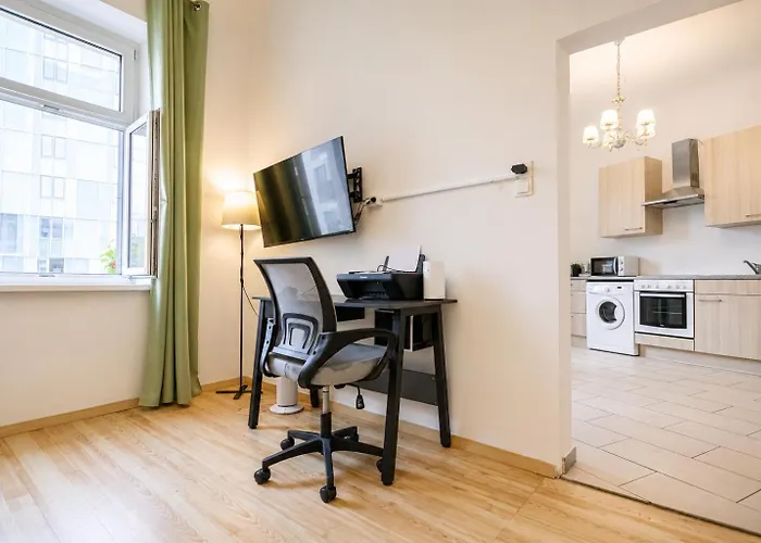 Near Danube & Praterstern For Longstays *